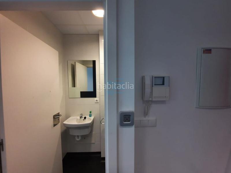 Foto 29c78433-a9f6-4ef9-9456-455d9ce8a701. Rent office space with parking in Ibaeta Donostia - San Sebastián