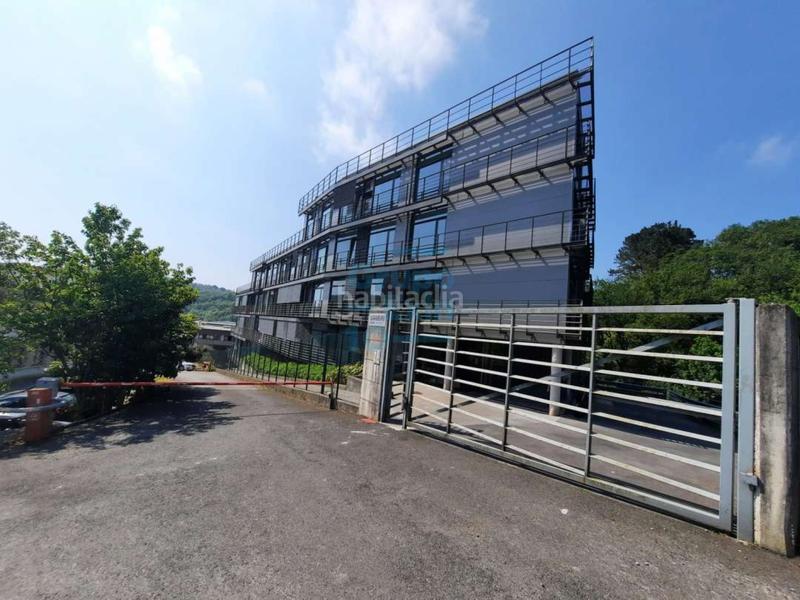 Foto ca7e31ba-cb30-4c0c-a999-f1b2c2cf1be8. Rent office space with parking in Ibaeta Donostia - San Sebastián