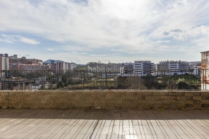 Foto 42002a62-97c4-4622-ace9-597d31c837dc. Casa a schiera con riscaldamento parcheggio piscina in Donostia - San Sebastián