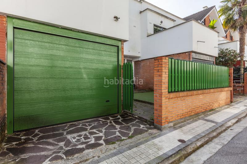 Foto 4679743e-cd5d-494f-baf3-33b32911cd06. Casa a schiera con riscaldamento parcheggio piscina in Donostia - San Sebastián