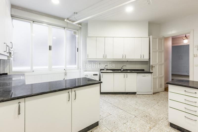 Foto 4e9955a1-f061-4604-947d-1c40c4974fd5. Piso descubre una propiedad exclusiva situada en la mejor zona del barrio de Gros en donostiasan sebastián. en Donostia - San Sebastián