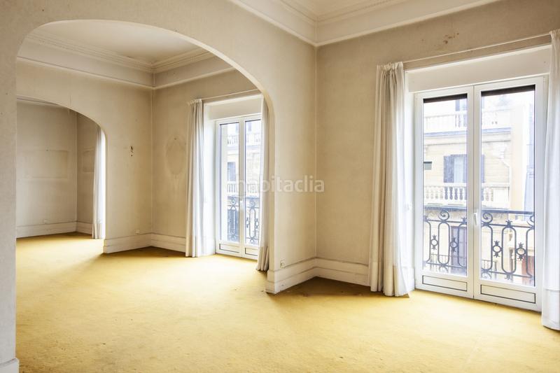 Foto b1f74816-6b4e-4b47-9d9e-ab7acf4ac251. Piso descubre una propiedad exclusiva situada en la mejor zona del barrio de Gros en donostiasan sebastián. en Donostia - San Sebastián
