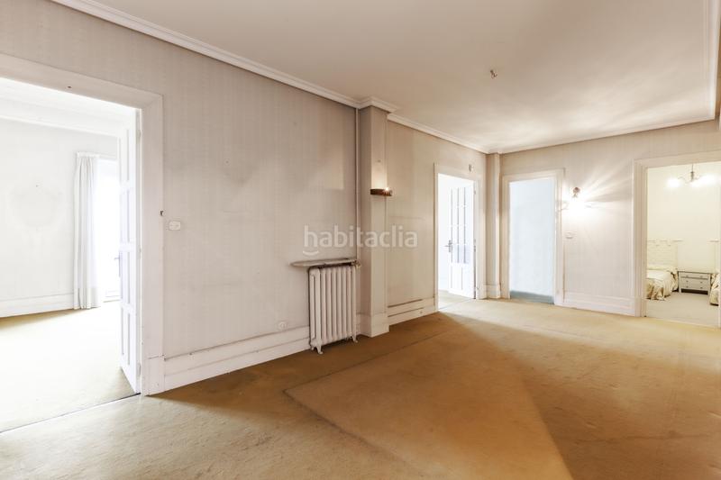 Foto db64e097-b83d-4d04-b5e6-eb1e470bac39. Piso descubre una propiedad exclusiva situada en la mejor zona del barrio de Gros en donostiasan sebastián. en Donostia - San Sebastián