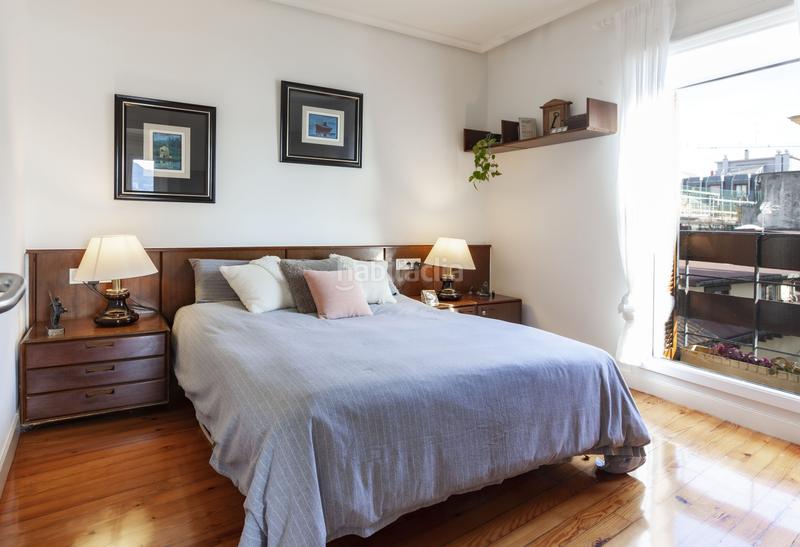 Foto 4defe104-871a-4f14-8dd8-3e0681791209. Àtic amb calefacció a Parte Vieja Donostia - San Sebastián