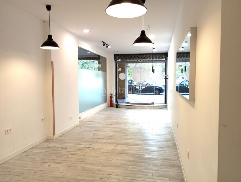 Foto c94ed8d2-cfd2-435f-be8b-1750e66d37f5. Rent business premise in Antiguo Donostia - San Sebastián