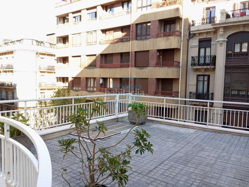 Foto 590d3914-d17a-440b-874a-99380583bc29. Location appartement avec chauffage dans Área Romántica Donostia - San Sebastián