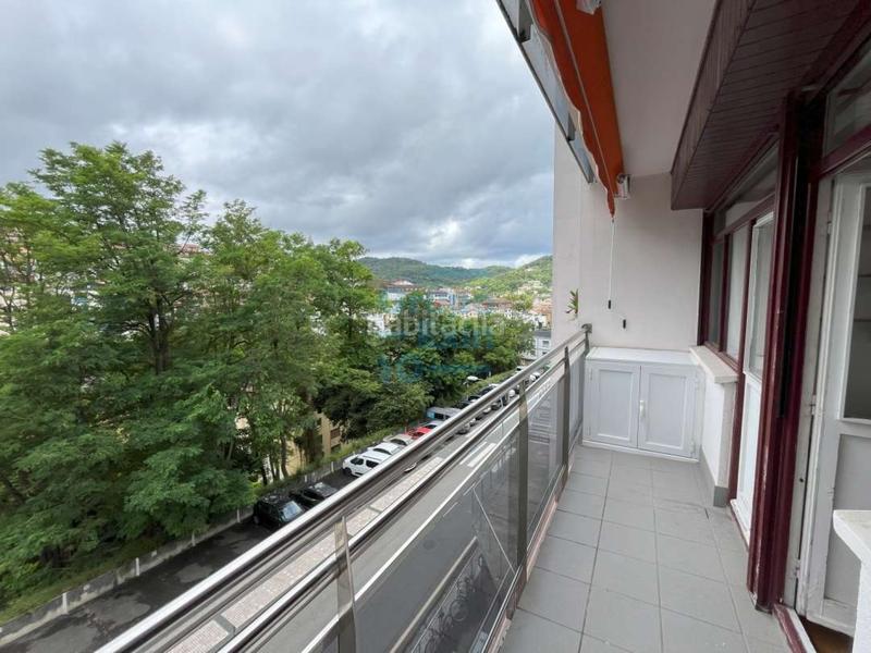 Foto e6007d66-8f3e-4ce2-a8d8-73eebabd448a. Alquiler piso magnífico piso todo exterior de 3 habitaciones en el barrio de el Antiguo. en Donostia - San Sebastián