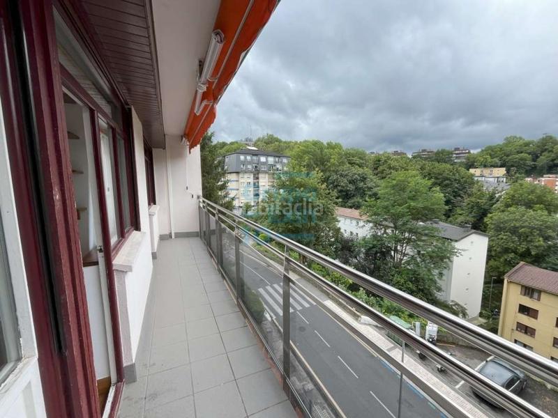 Foto f8fa1533-b2a7-4d72-a0d6-ccc687d719a7. Location appartement dans Antiguo Donostia - San Sebastián