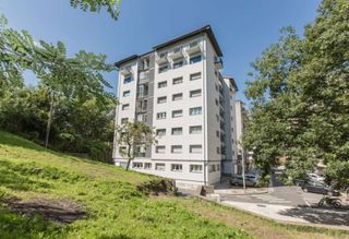 Miete Etagenwohnung  Donostia-san sebastián - zarautz. Vivienda de esquina con excelente distribución vistas despejadas