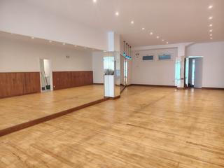 Location Local commercial à Donostia-san sebastián - escolta real 24. Local comercial situado en el barrio del antiguo en san sebastiá