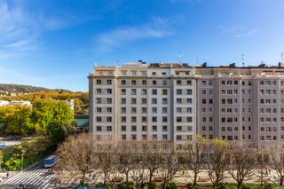 Appartement  Donostia-san sebastián - paseo de bizkaia. Magnífica y señorial vivienda, con garaje, a la venta en san seb