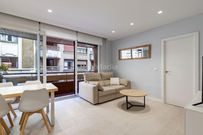 Foto f96a0486-3ee5-4336-93bb-320326e1497f. Flat with heating in Gros Donostia - San Sebastián
