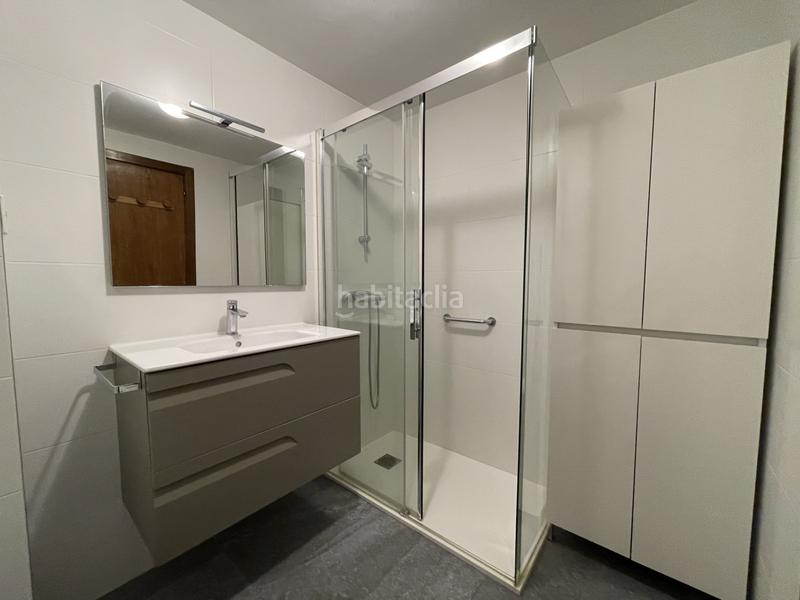 Foto 6419da10-a4b6-45f6-ab17-a5e011daa7ad. Location appartement avec chauffage parking dans Gros Donostia - San Sebastián