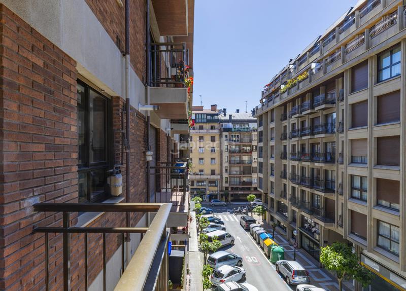 Foto a750ebc4-1d1e-4ab0-bb46-2bdd2bd2ef1e. Miete etagenwohnung mit heizung parking in Gros Donostia - San Sebastián