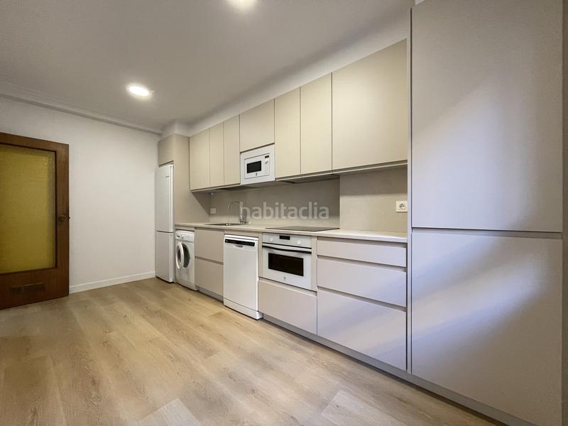 Foto aff3d023-0781-4411-8a36-5c4188608c9b. Rent flat with heating parking in Gros Donostia - San Sebastián