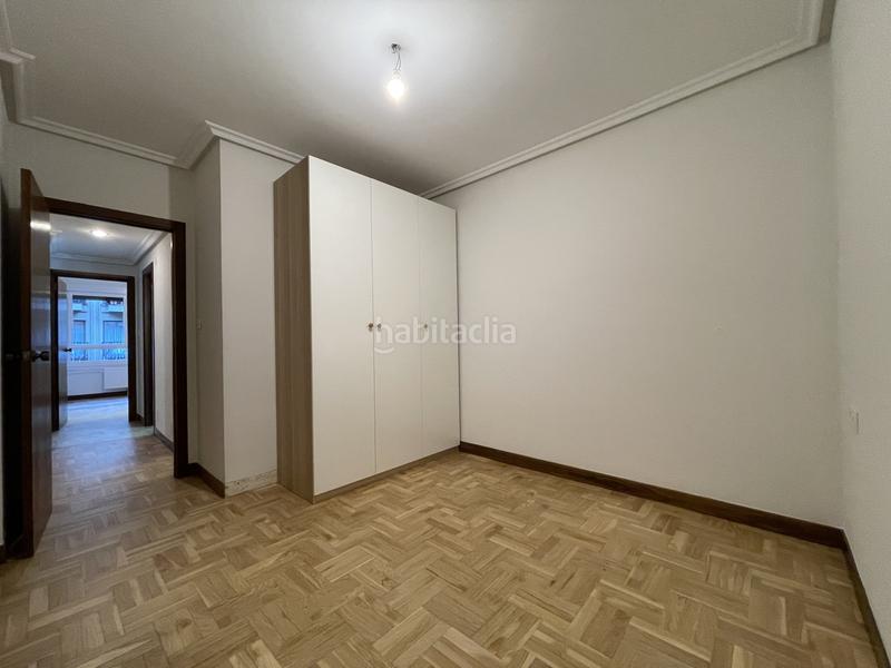 Foto c6a92461-8ceb-4081-8417-5e74eeb3015a. Rent flat with heating parking in Gros Donostia - San Sebastián