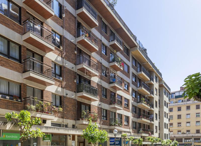 Foto cb7e0f62-91cc-4cb3-8a91-7115acf6cef5. Rent flat with heating parking in Gros Donostia - San Sebastián