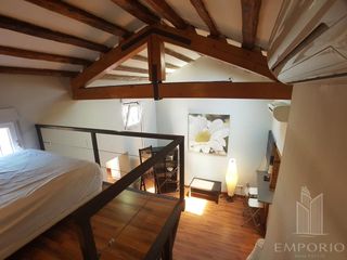 Miete Dachwohnung  De hortaleza. Loft abuhardillado en alquiler  chueca