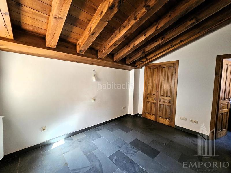 Foto 4ba727ba-a3de-4ad5-bbc9-1c2df0ac61e4. Duplex in velarde 9 in Plaza Mayor - San Agustín Segovia