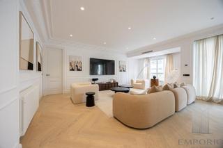 Appartement  De nez de balboa. Exclusivo piso de lujo con terraza en una de las zonas ms prest