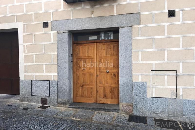 Foto fcd4aed1-bc8b-4106-b299-4e54054ceed7. Piso en velarde 9 encantador piso en edificio histórico restaurado en pleno centro en Segovia