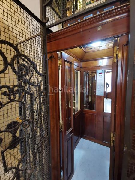 Foto 3403c502-d841-4f9e-8f84-0c48debc93f3. Rent office space in de fernando el santo 15 in Almagro Madrid