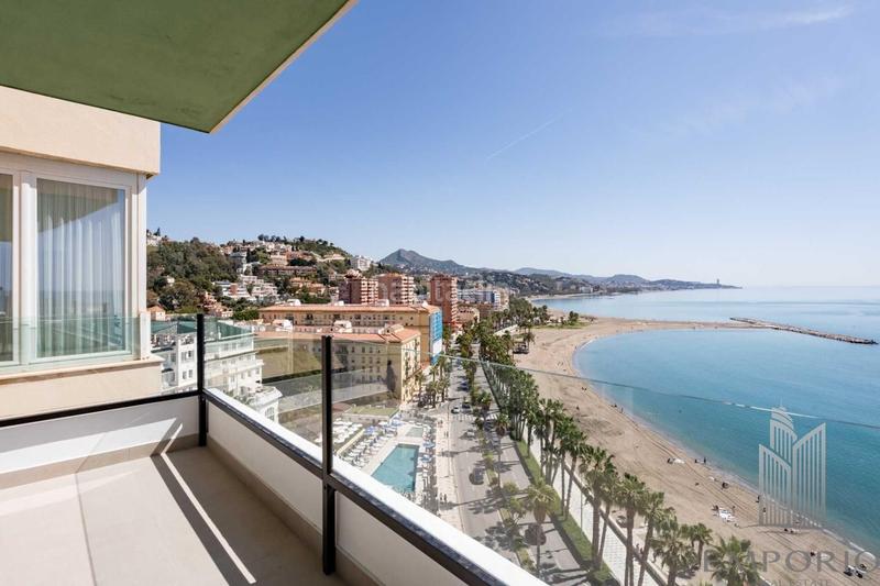 Foto e68e3739-8730-437c-b164-0d05fb4fb76f. Pis amb aparcament a La Malagueta - Monte Sancha Málaga