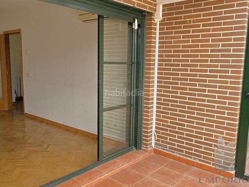 Foto 1b5c4a92-a8bb-4499-b0b4-73740aff82bd. Alquiler ático en río navia 4 ático con 2 terrazas urb. con amplio jardín y piscina en Collado Villalba