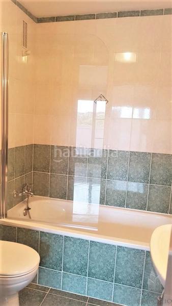 Foto c4f3a1a7-c889-434b-9764-2aaed0a819b6. Alquiler ático en río navia 4 ático con 2 terrazas urb. con amplio jardín y piscina en Collado Villalba