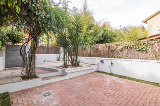 Location Maison jumelée à Hispanoamérica-Bernabéu. Chalet en alquiler  hispanoamérica