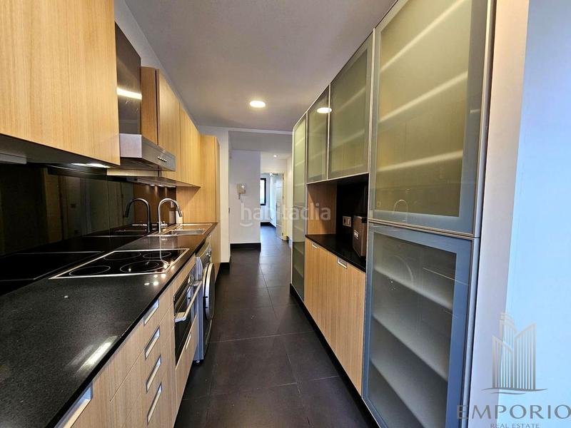 Foto b1f98161-908a-4a8a-a81e-bd71d458780b. Lloguer apartament amb calefacció aparcament a El Viso Madrid