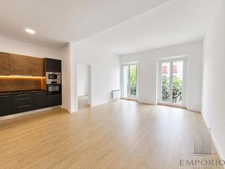 Lloguer Pis  De fuencarral. Piso reformado con dos balcones junto a quevedo