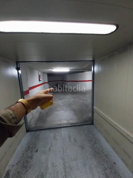 Foto d779a479-3f47-4e57-b68c-bd68494649bd. Posto auto in Hospital Jaén