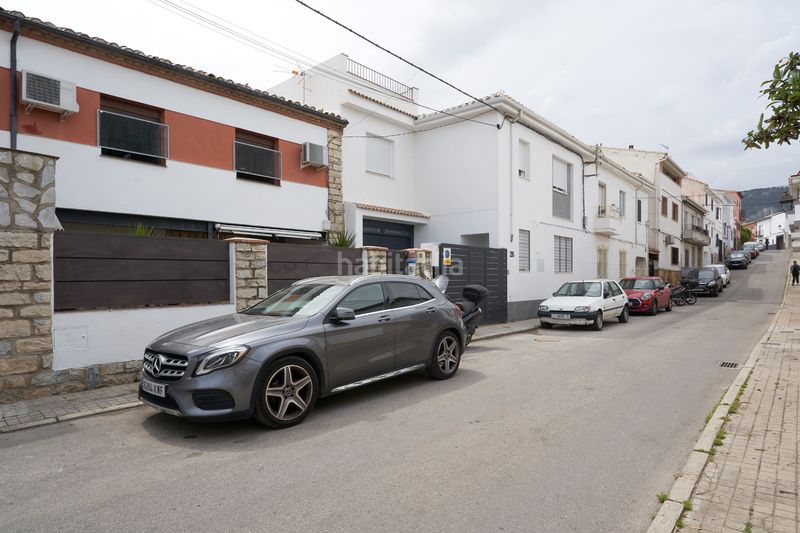 Foto 35662cbd-6b08-4730-8899-1037139c7074. Casa adossada a Belén - San Roque Jaén