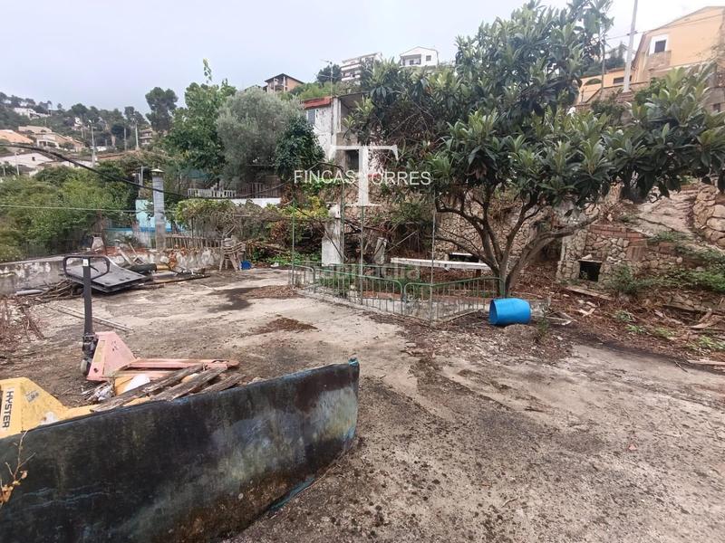 Foto 6a9c2072-3e93-42c4-bdbe-8d7be37852b2. Finca rústica terreno de 1.240m2 en Vallirana