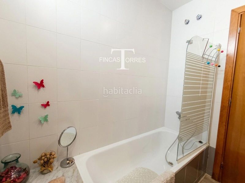 Foto 56e14c3f-6a56-43d1-ae14-4d9f23e2bfb2. Pis amb aparcament a La Guineueta Barcelona