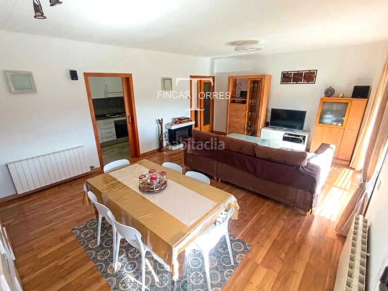 Foto 6a8a14fe-d10e-4ddb-a85a-83d6ac48f61b. Pis amb aparcament a La Guineueta Barcelona