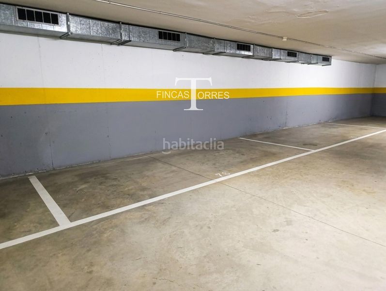 Foto a0536a30-0590-4f12-b52f-0f8f4e716ee2. Pis amb aparcament a La Guineueta Barcelona