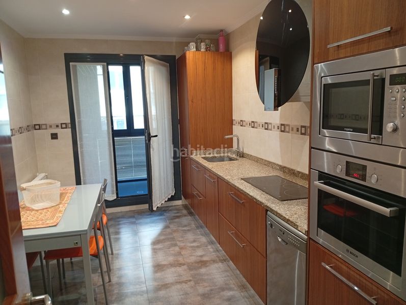 Foto d80dd42e-0b9c-4781-a12e-28f2ae8ef313. Pis amb calefacció aparcament a Repelaga Portugalete