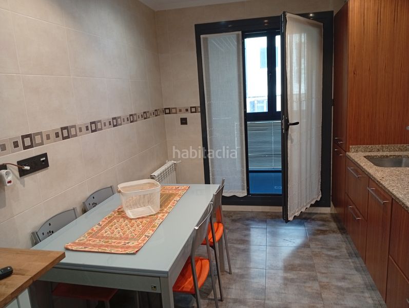 Foto df61e388-a296-4bae-8fdb-333b89ea47ae. Pis amb calefacció aparcament a Repelaga Portugalete