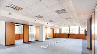 Miete Büro  Passatge del roserar. En zona alta