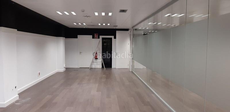 Foto b78ae17b-fc27-4b26-9170-f8774450b768. Miete büro mit heizung in Sants Barcelona