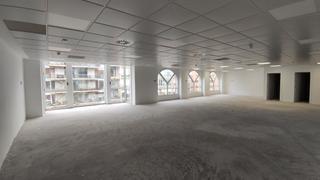 Miete Büro  Carrer del comte d'urgell. Recientemente reformada