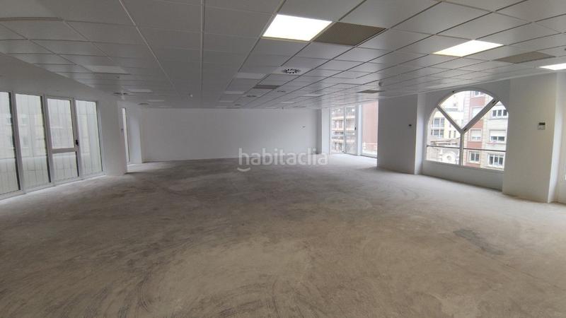 Foto 80212d89-61d6-45dc-b489-1f0fd0e42694. Miete büro mit heizung in La Nova Esquerra de l´Eixample Barcelona