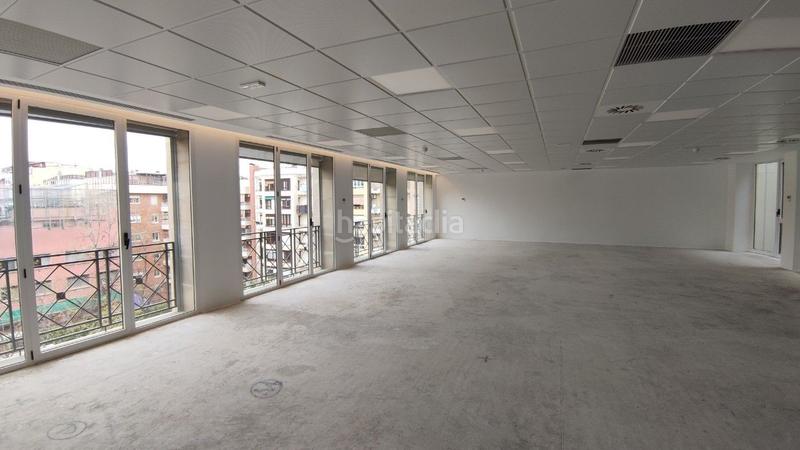 Foto cd2c6419-2fe9-4b05-abcd-504624f46274. Miete büro mit heizung in La Nova Esquerra de l´Eixample Barcelona