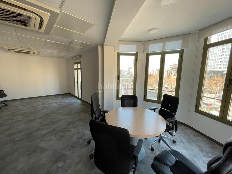 Foto 563b901d-b198-41c2-b09c-517bde1214bb. Alquiler oficina disponible en enero 2021 en Vila de Gràcia Barcelona