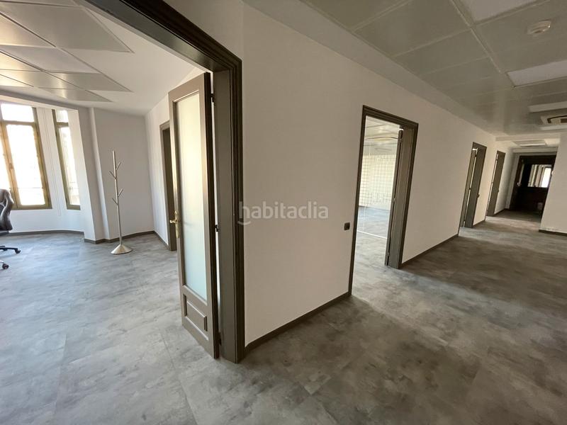 Foto 8fba048d-951f-48d2-ad25-34dfe40c230d. Alquiler oficina disponible en enero 2021 en Vila de Gràcia Barcelona