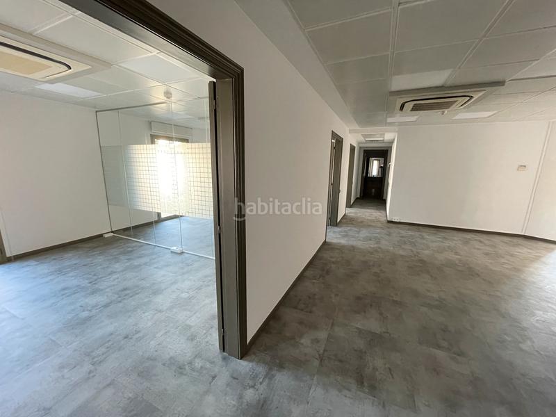 Foto cb4b7c38-75fb-4795-9da0-6ec2aa44c744. Miete büro mit heizung in Vila de Gràcia Barcelona