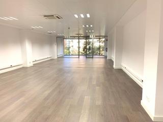 Location Bureau  Carrer de numància. Reformada