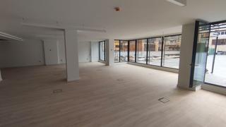 Alquiler Oficina  Carrer d'aribau. Con terraza privativa